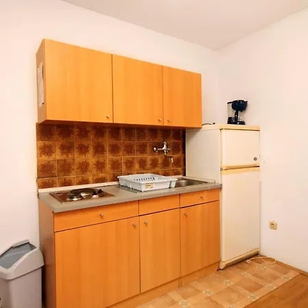 Apartman Apartments With A Parking Space Plat, Dubrovnik - 4792 Mlini
